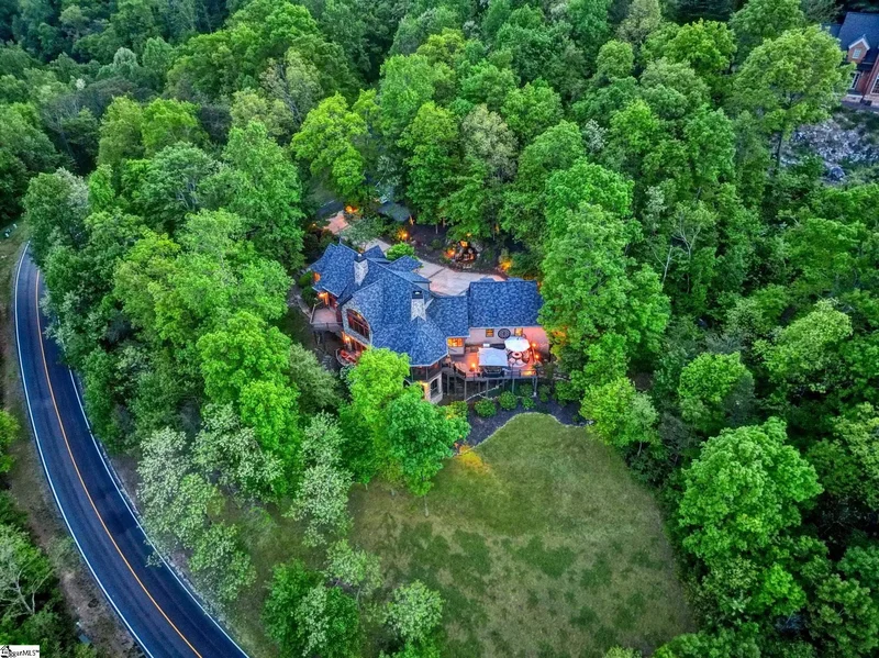 2 Sharptop Way, Landrum, SC 29356, Landrum, South Carolina, United States. - Photo 50