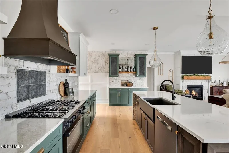 6 Essie Lane, North Greenbush, NY 12180, Troy, New York, United States. - Photo 14