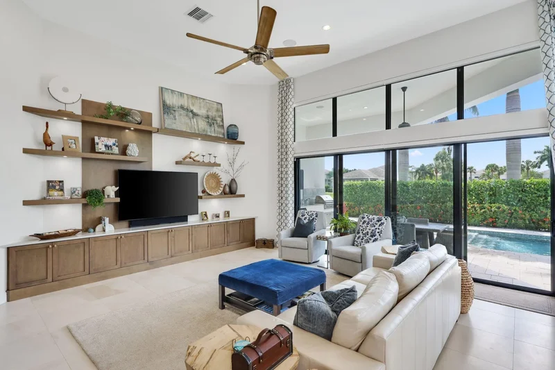2530 NW 71st Street, Boca Raton, Florida, United States. - Photo 13