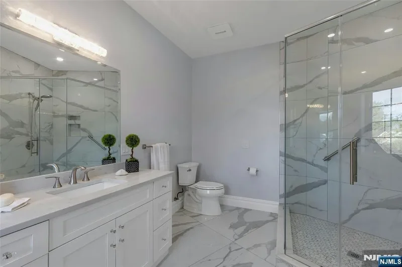 707 Black Hawk Lane, Franklin Lakes, NJ 07417, Franklin Lakes, New Jersey, United States. - Photo 56
