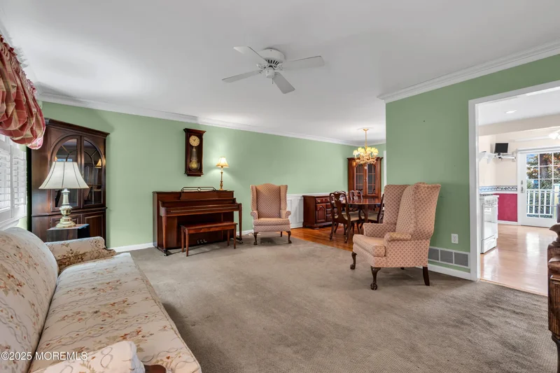 39 Bayberry Lane, Middletown, NJ 07748, North Middletown, New Jersey, United States. - Photo 16
