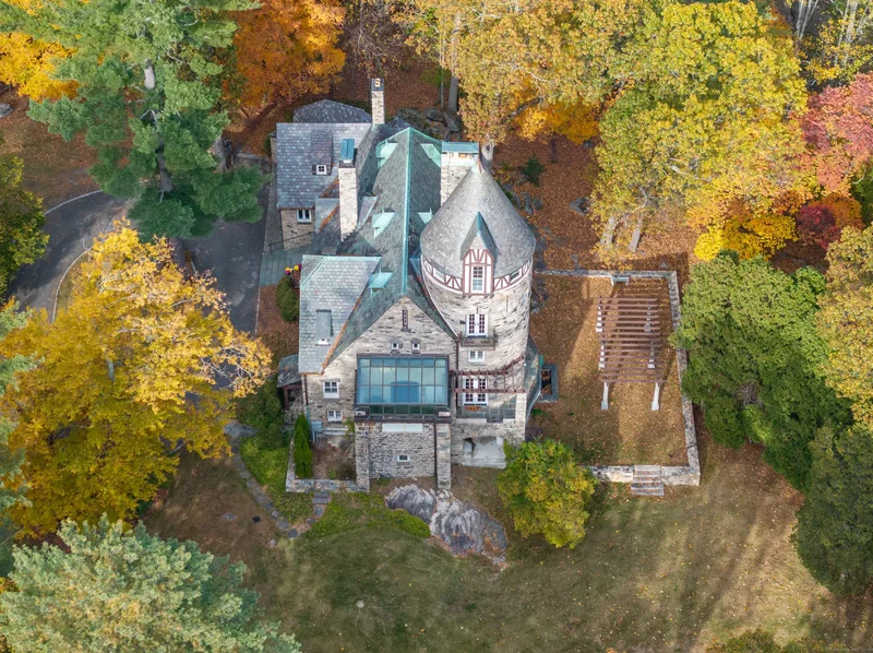 271 Hunting Ridge Rd, Stamford, Connecticut, United States. - Photo 37
