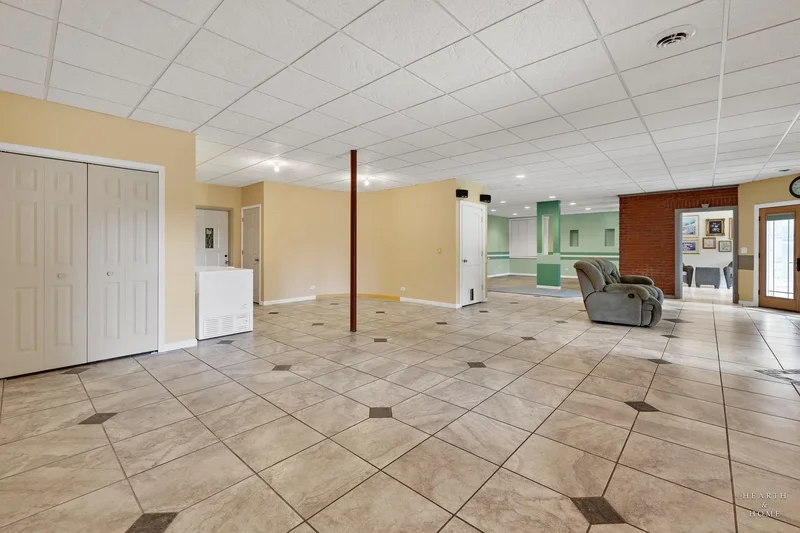 15309 Kishwaukee Valley Road, Woodstock, IL 60098, Woodstock, Illinois, United States. - Photo 31