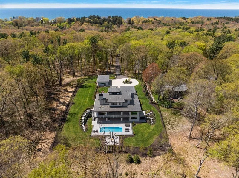 329 N Lakeshore Drive, Holland, MI, 49424, USA, West Olive, Michigan, United States. - Photo 10