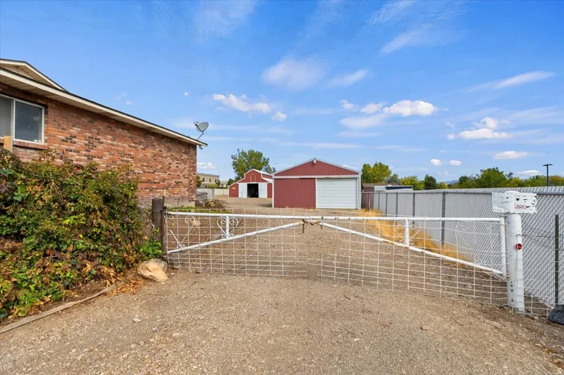 1600 W 11400 S, South Jordan, Utah, United States. - Photo 12