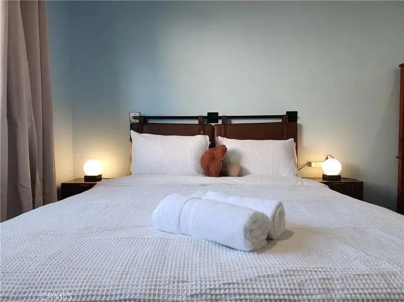 9272 Cerritos Avenue, Orange, California, United States. - Photo 26