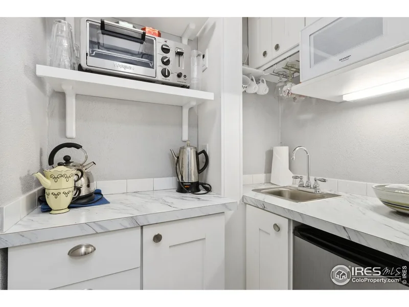 1230 Mountain, Fort Collins, CO, 80521, USA, Fort Collins, Colorado, United States. - Photo 26