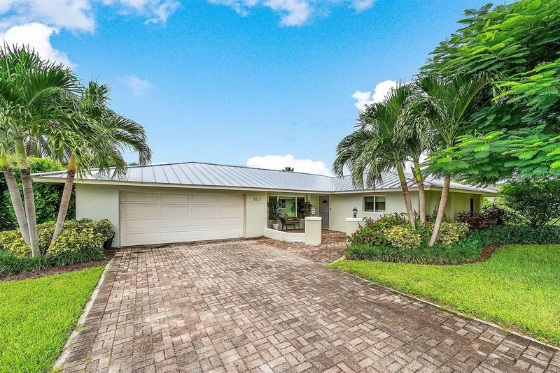 3213 Canal Drive, Boynton Beach, Florida, United States. - Photo 5