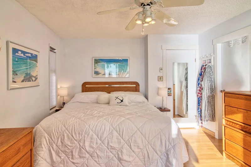 6437 Sunshine Coast Highway, Sechelt, BC V7Z 0N6, Sechelt, British Columbia, Canada. - Photo 9