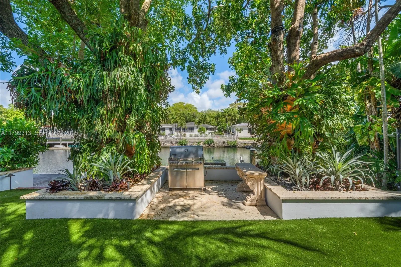725 Vilabella Ave, Coral Gables, Florida, United States. - Photo 39