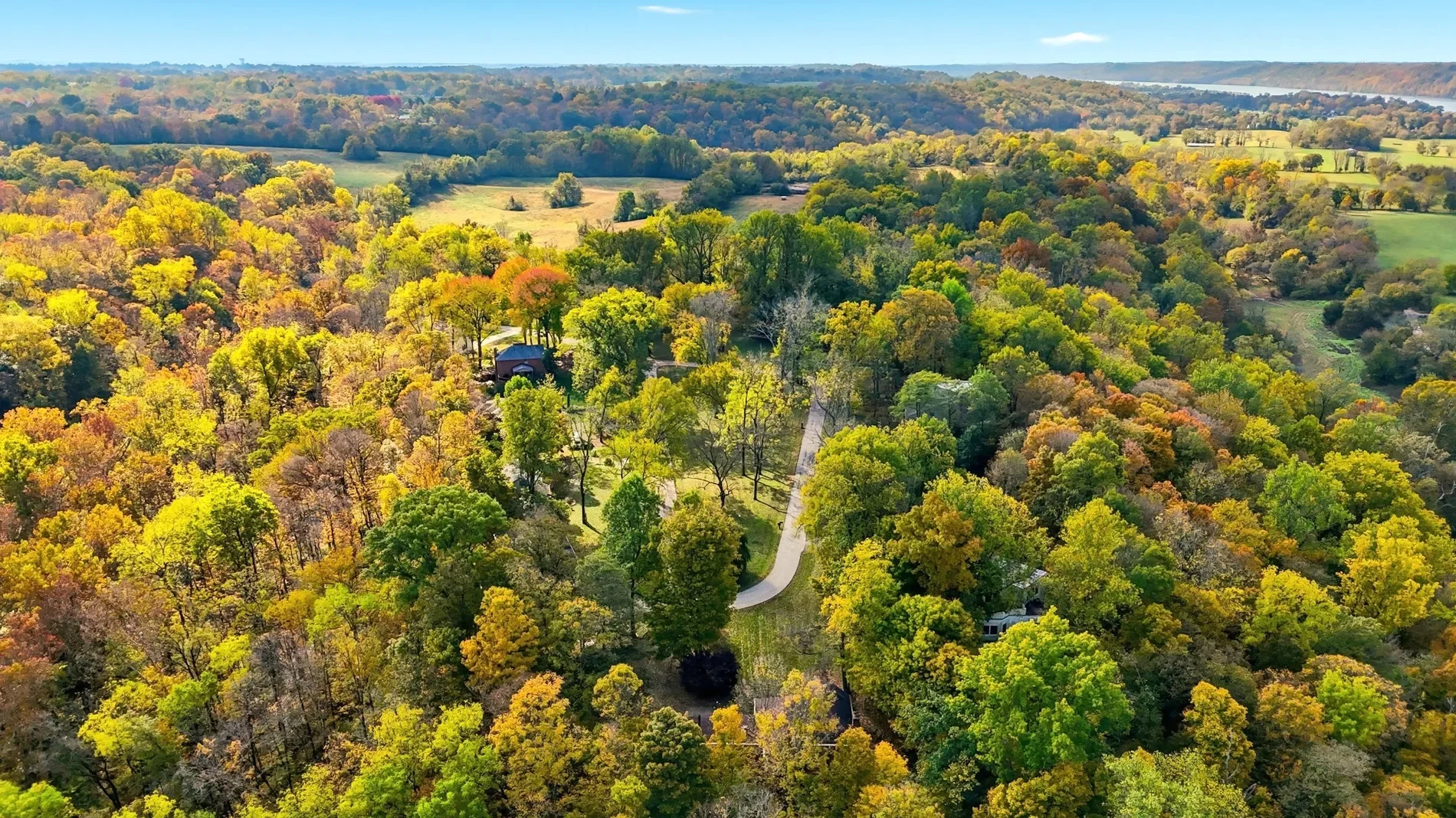 3215 Overlook Cir , Goshen, KY 40026, Goshen, Kentucky, United States. - Photo 44