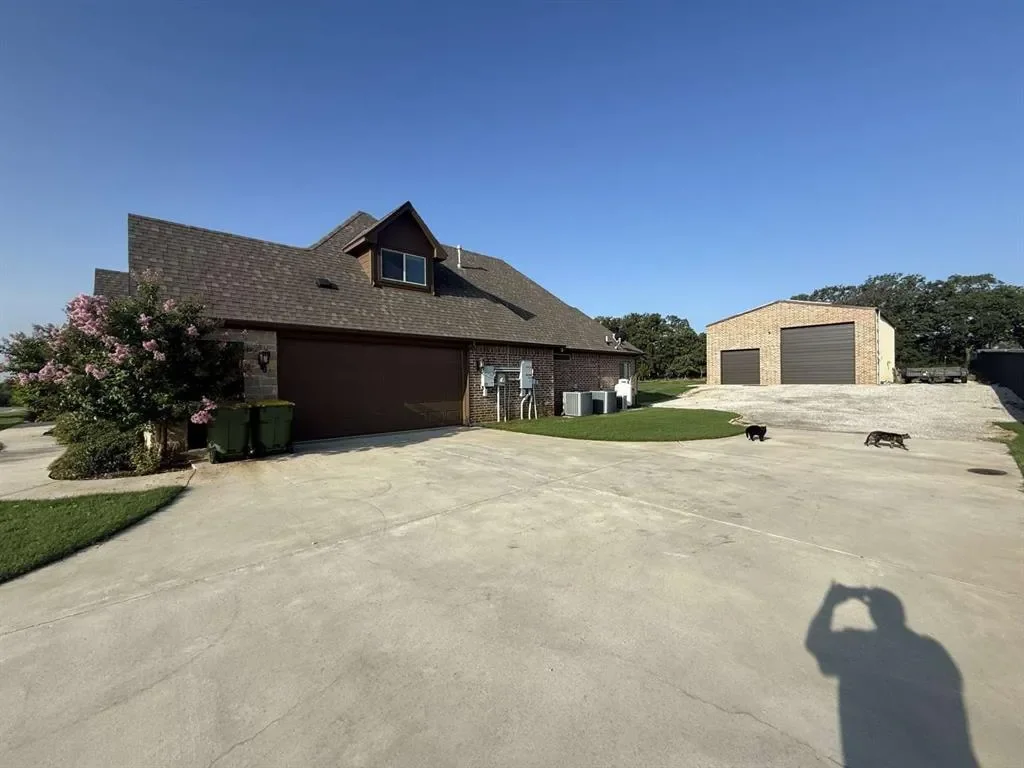 125 Lucky Ridge Lane, Paradise, Texas, United States. - Photo 1