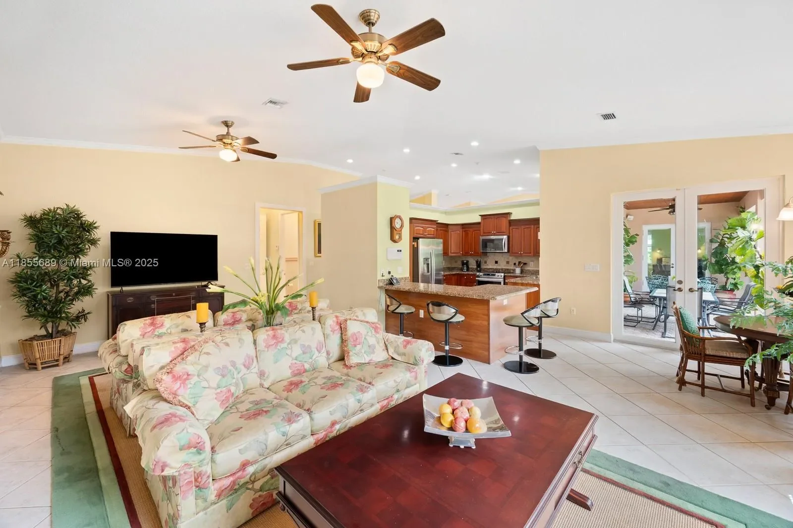 10621 SW 77th Ave, Coral Gables, Florida, United States. - Photo 10