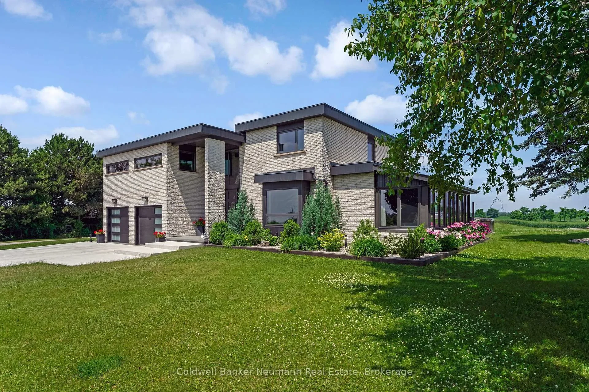 8312 WELLINGTON ROAD 124 ROAD, GUELPH/ERAMOSA, ON N1H 6H7, Ontario, Canada. - Photo 1