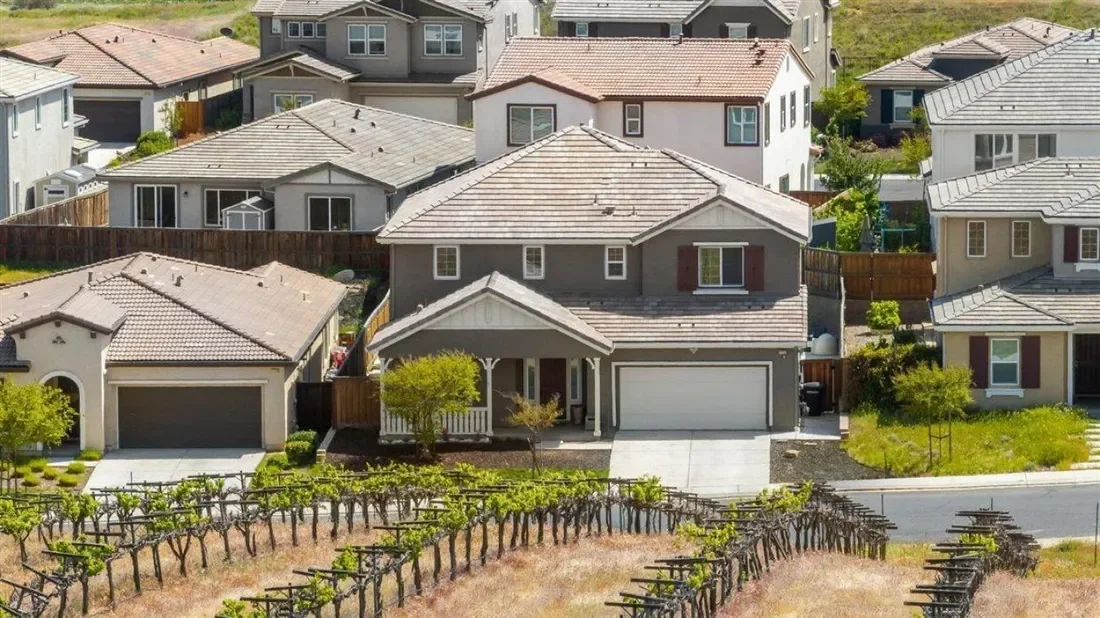 21232 Grapevine Drive, Patterson, California, United States. - Photo 6