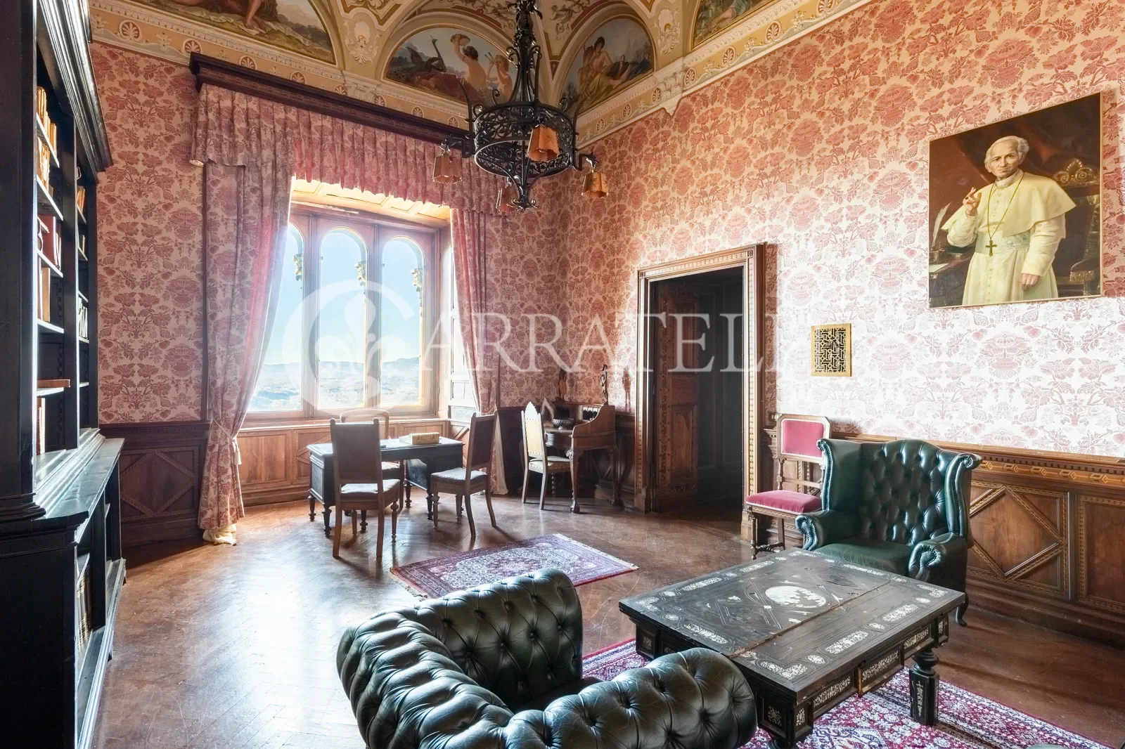 Gallery photo 4
