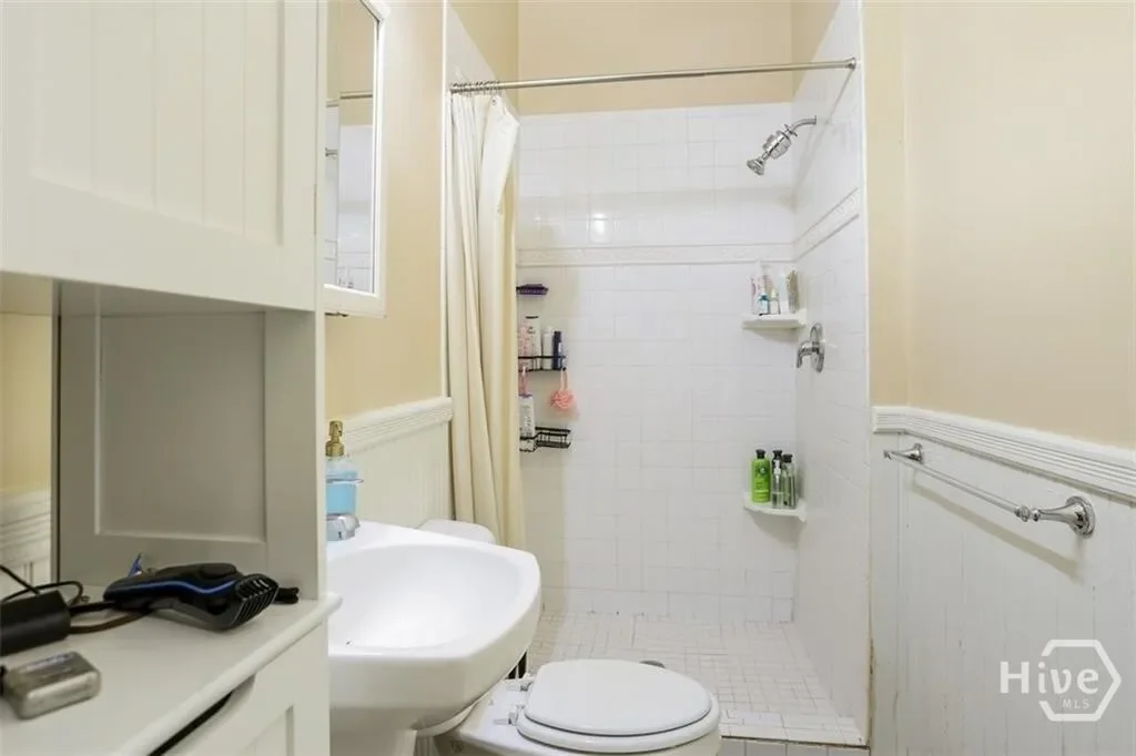 546 548 E Huntingdon Street, Savannah, Georgia, United States. - Photo 40