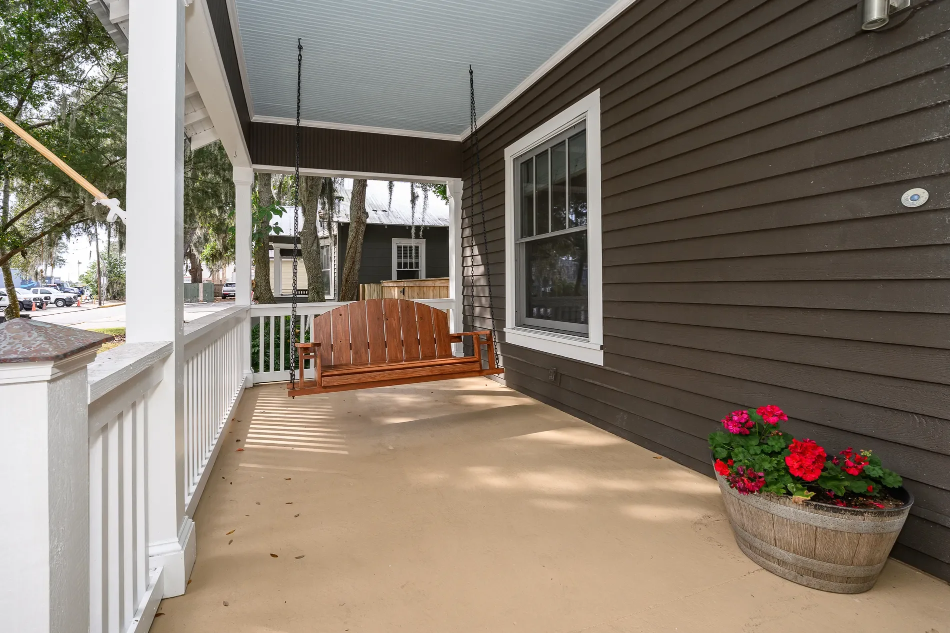 Gallery photo 5