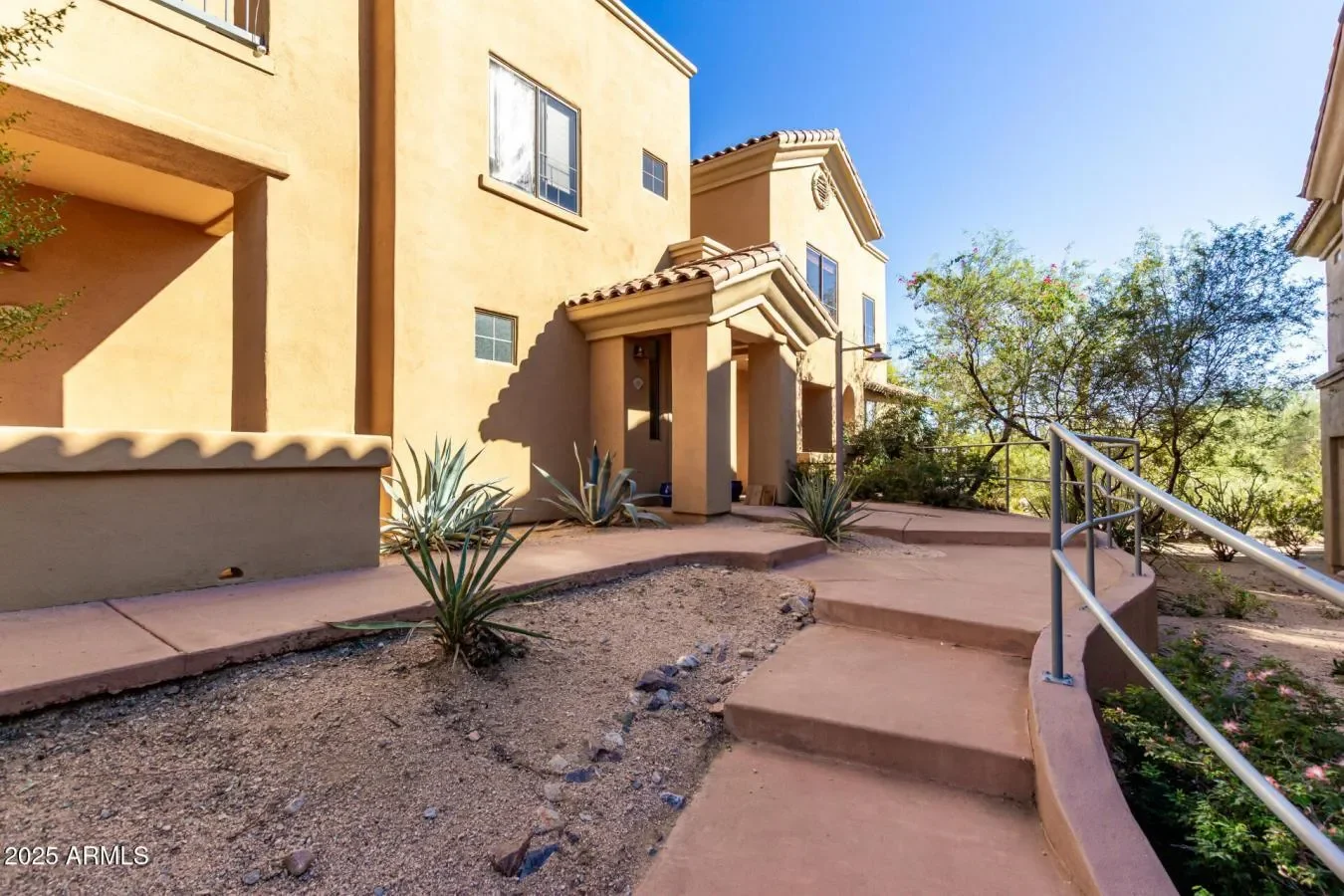 20801 N 90TH Place 253