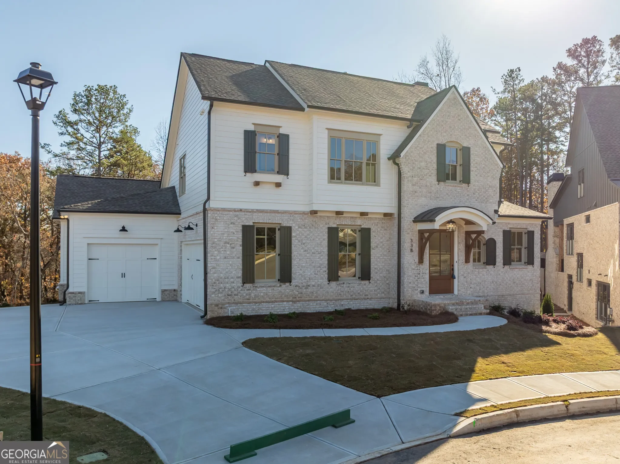 Ball Ground, Georgia, United States. - Photo 2