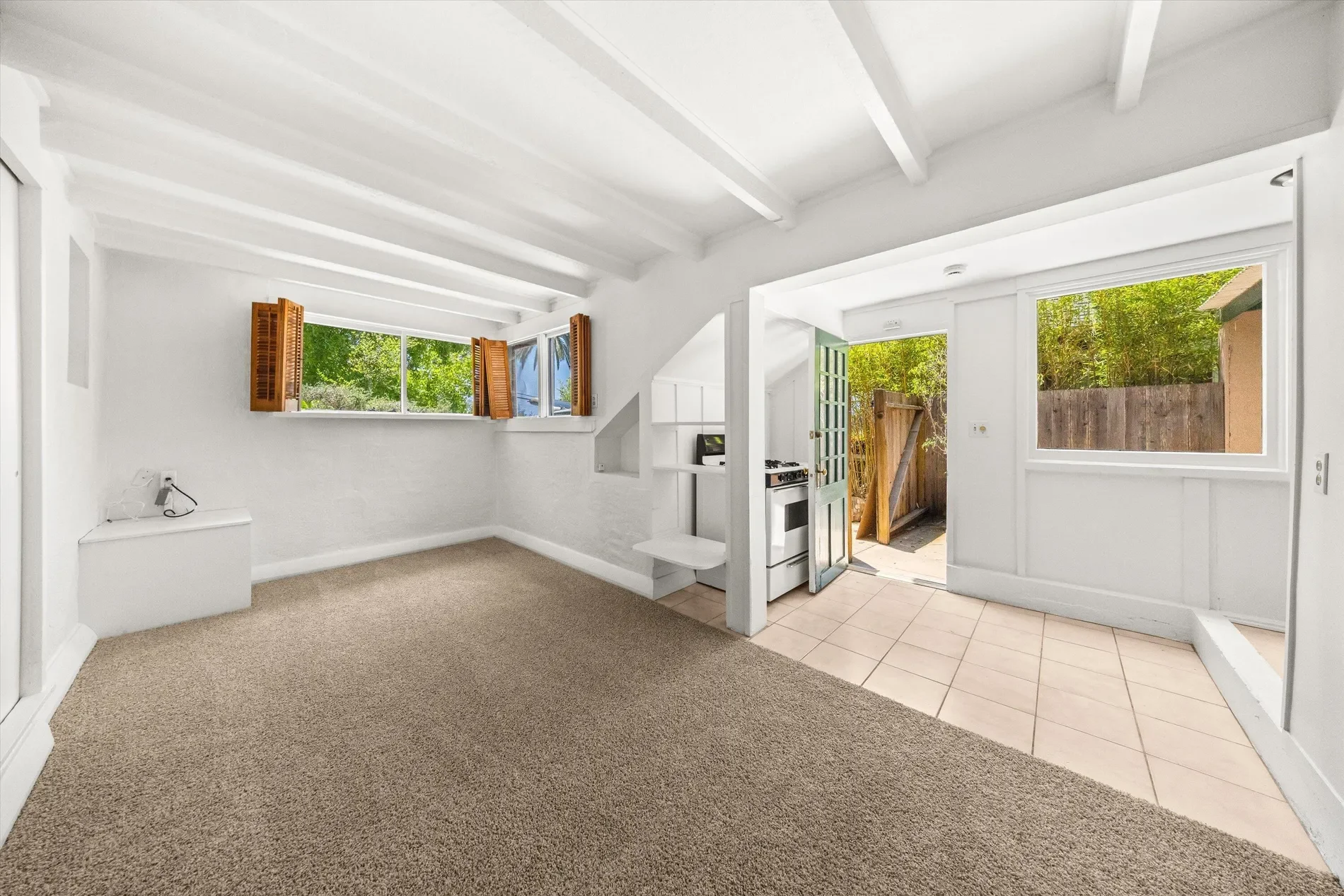 513 E Pedregosa Street, Santa Barbara, California, United States. - Photo 46