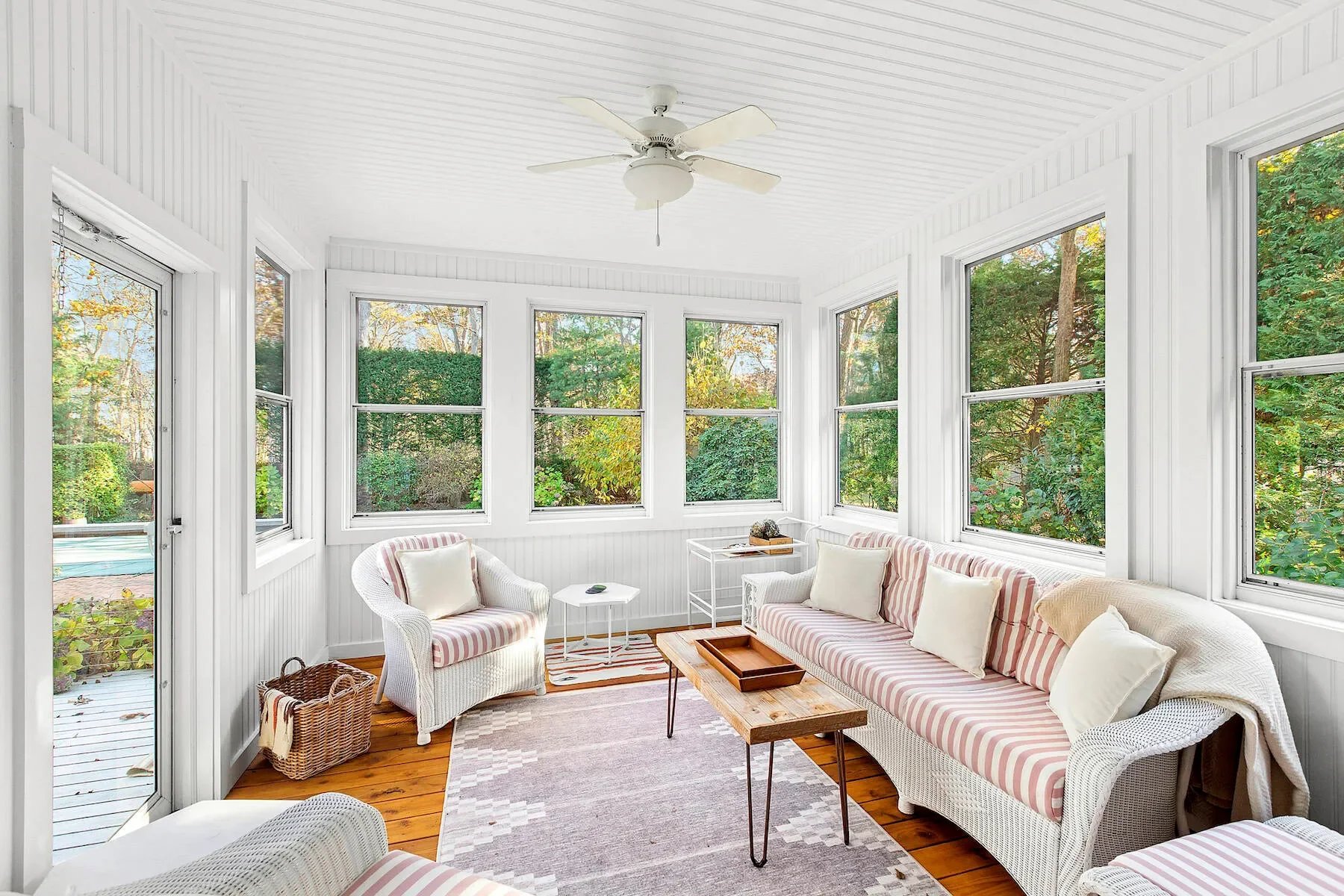 8 Driftwood Ln , East Hampton, NY 11937, Springs, New York, United States. - Photo 12