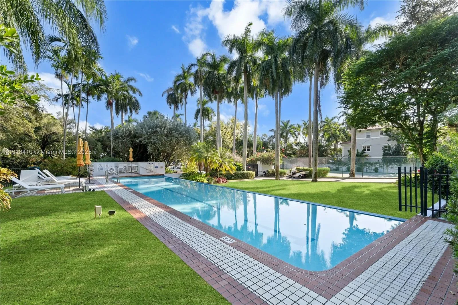 2475 S Bayshore Dr #2, Miami, Florida, United States. - Photo 37