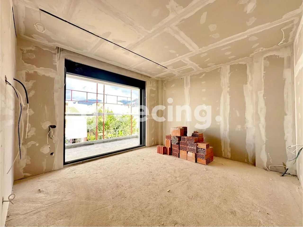 Gallery photo 3