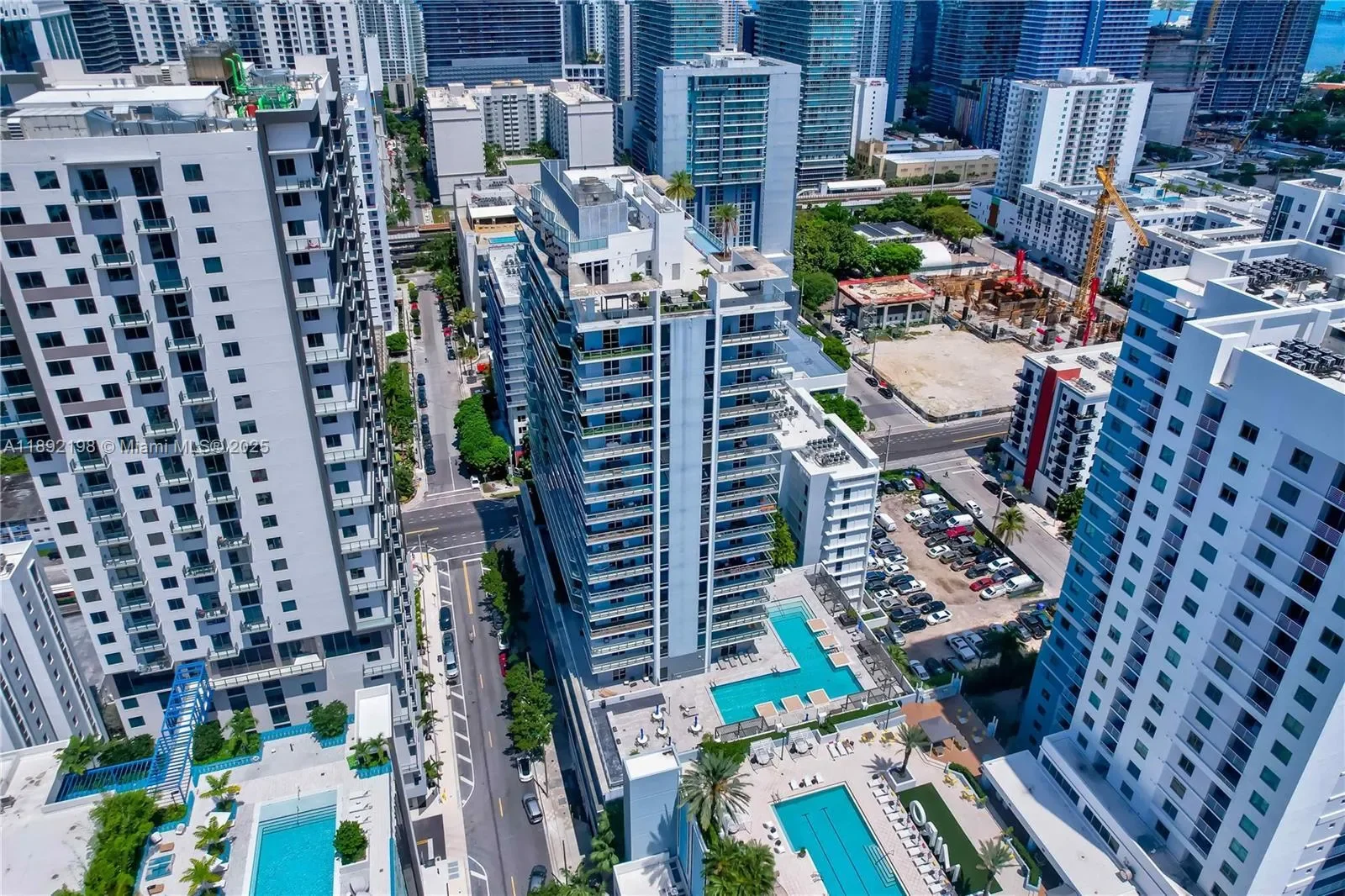 1010 SW 2nd Ave 603, Miami, Florida, United States. - Photo 34