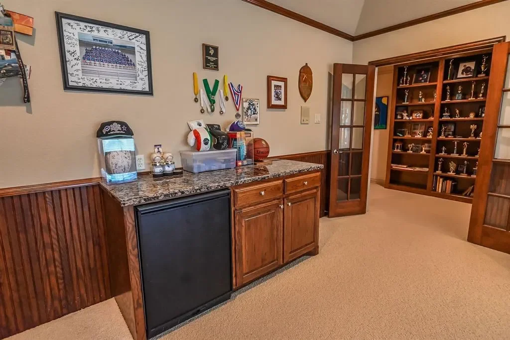 702 Sussex Court, Grapevine, Texas, United States. - Photo 23
