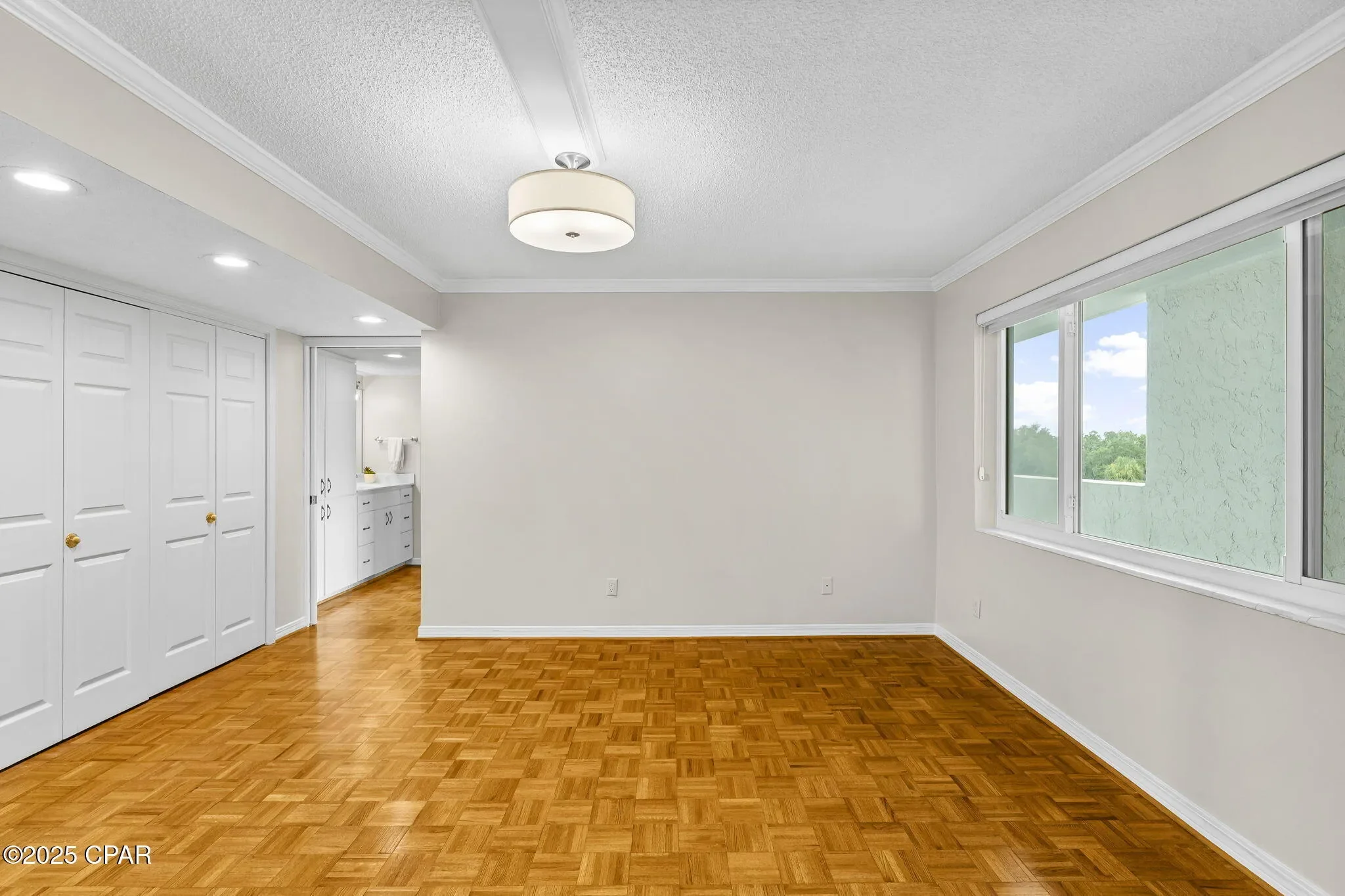 Gallery photo 10