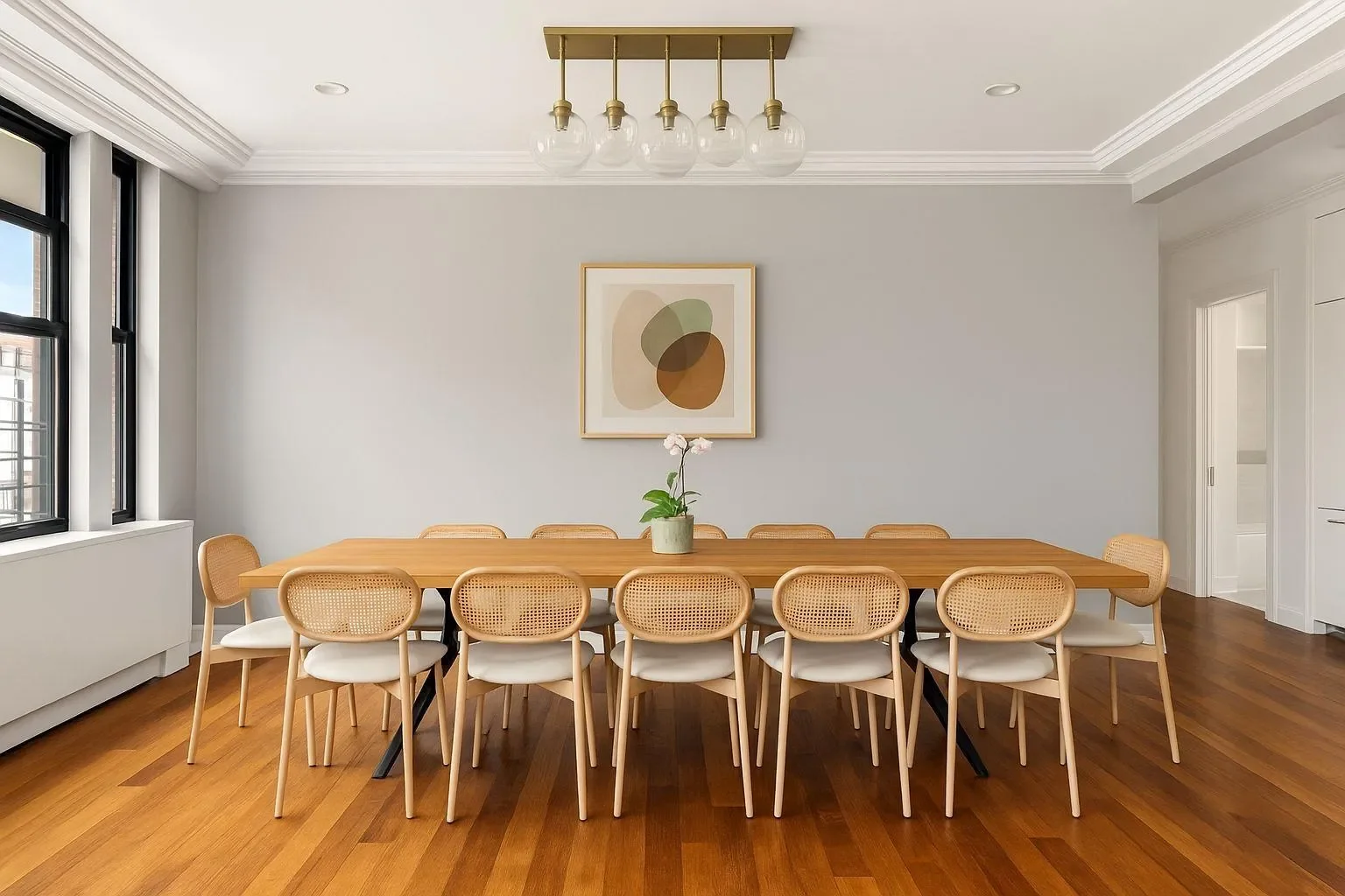 Avonova, 219 W 81ST ST, New York, New York, United States. - Photo 2