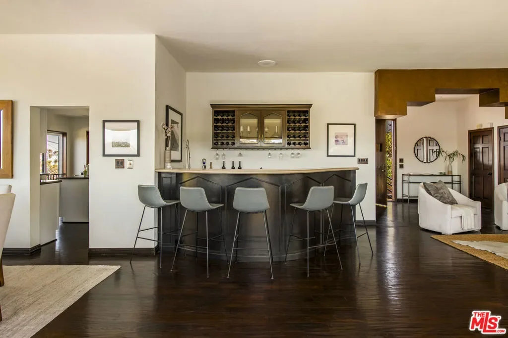 2125 Kew Drive, Los Angeles, California, United States. - Photo 11