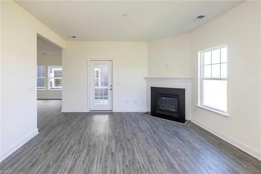 Gallery photo 6