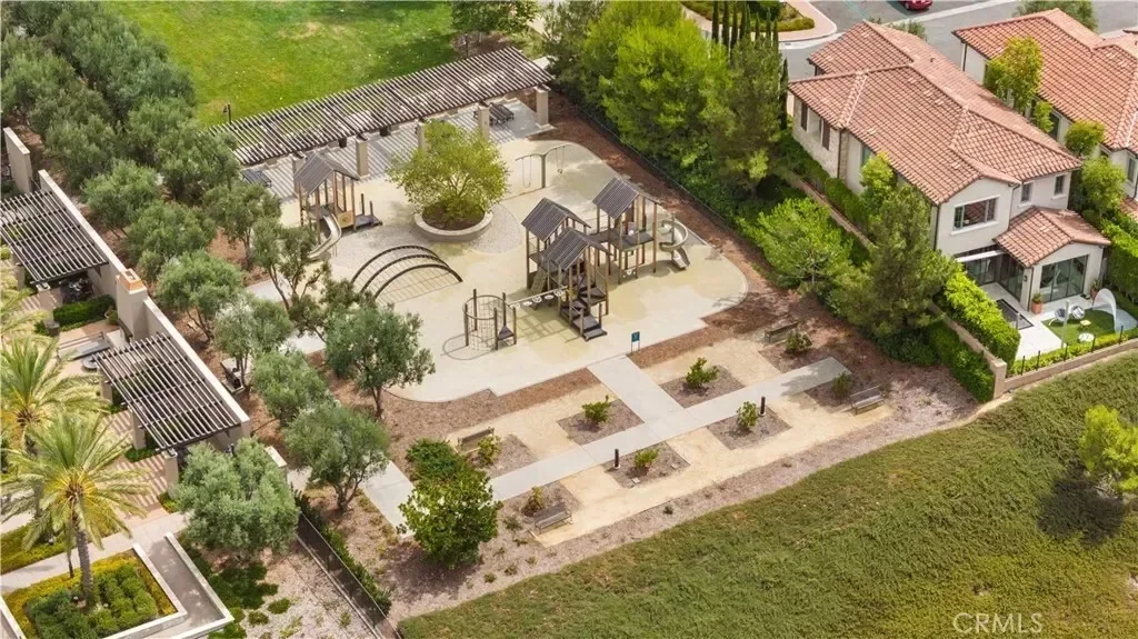 106 Albero, Irvine, California, United States. - Photo 43