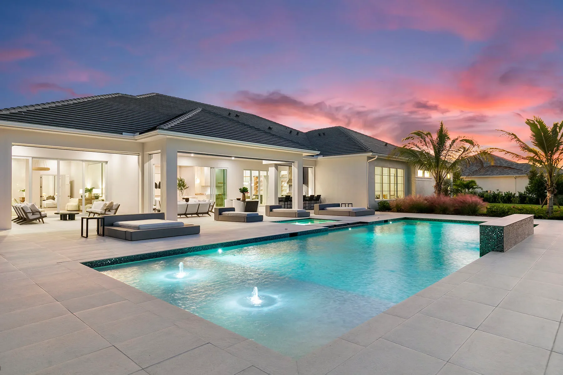 Exterior photo 12