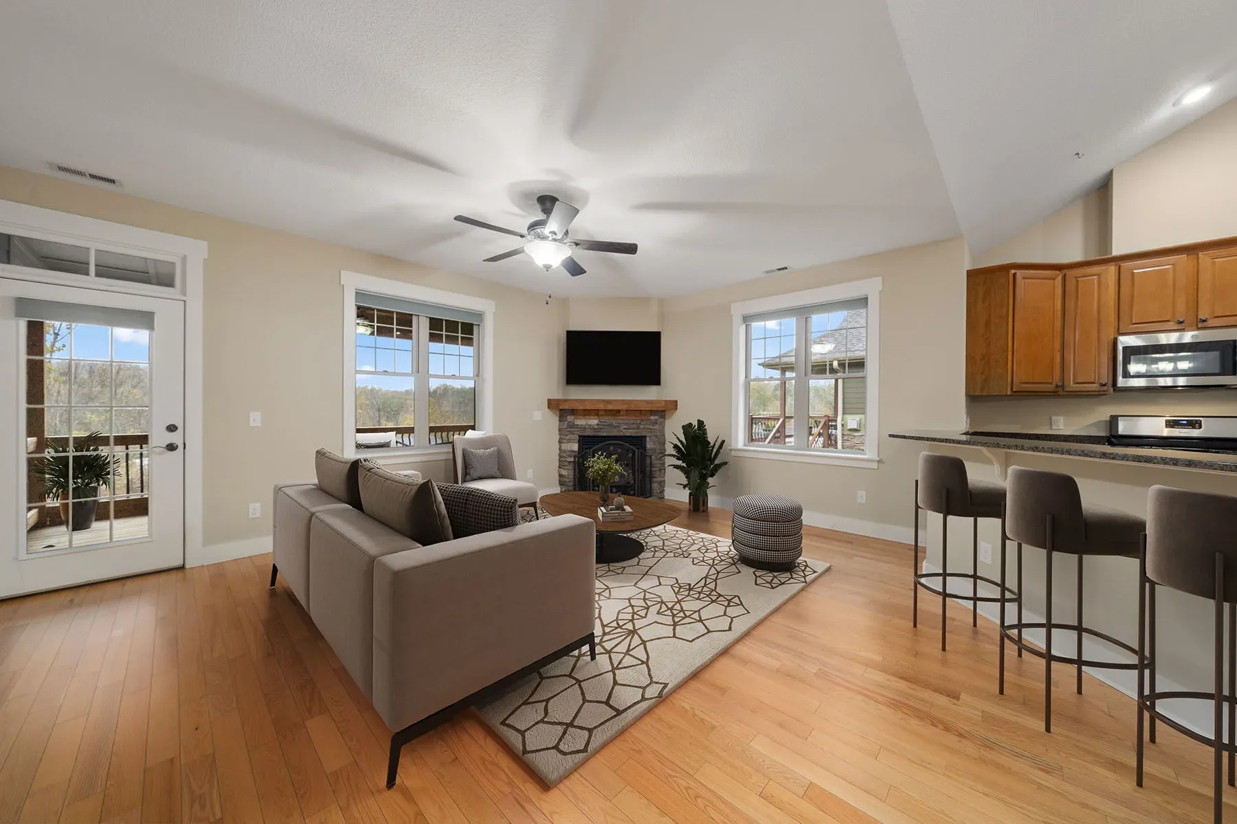 22 Craftsman View Drive, Asheville, NC 28804, Asheville, North Carolina, United States. - Photo 7