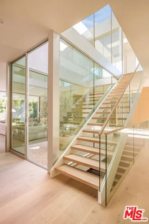 634 Moreno Avenue, Los Angeles, California, United States. - Photo 17