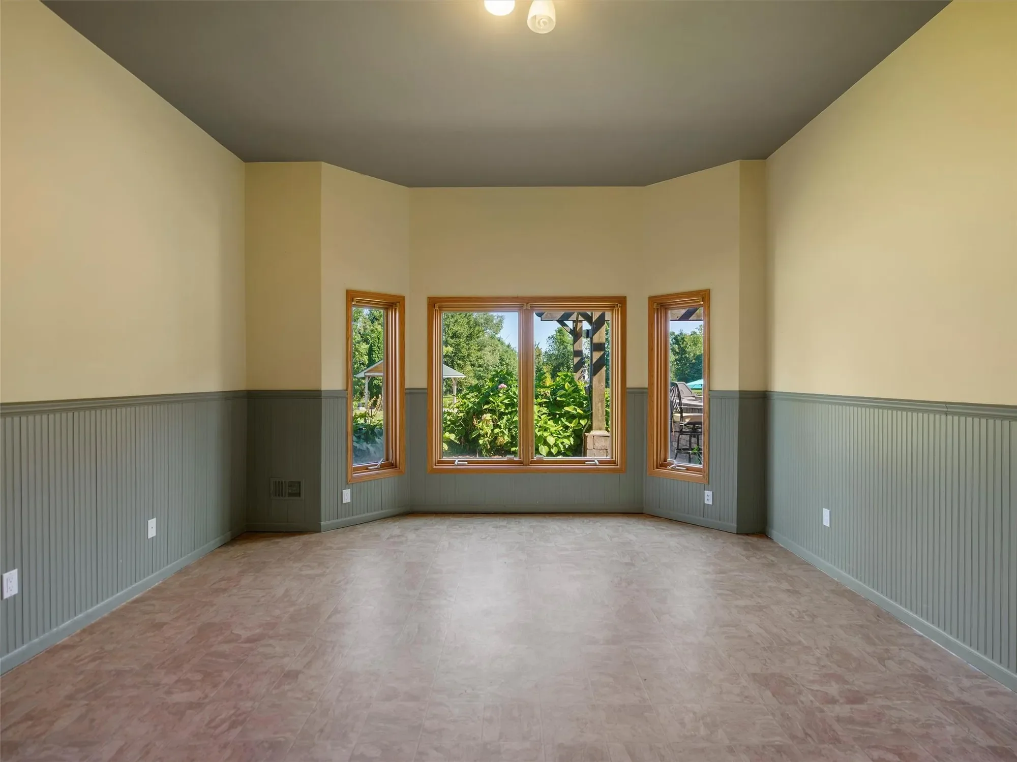 Gallery photo 2