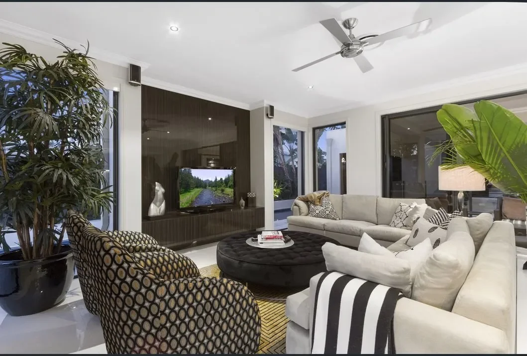 PARADISE POINT, King Charles Drive, Paradise Point, Queensland, Australia. - Photo 5