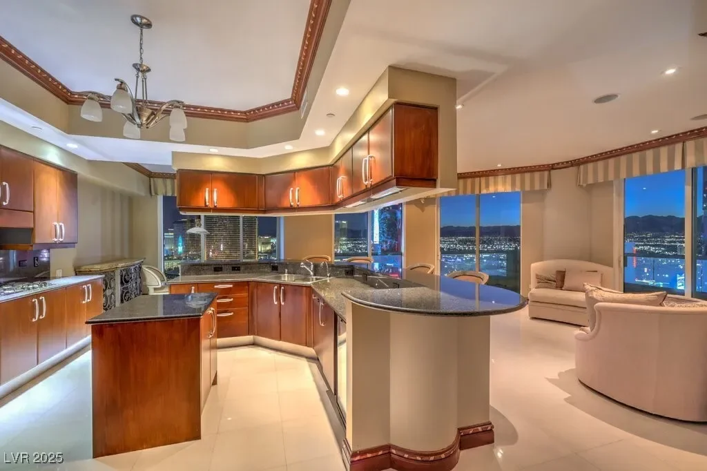 2877 Paradise Road 3302, Las Vegas, Nevada, United States. - Photo 16