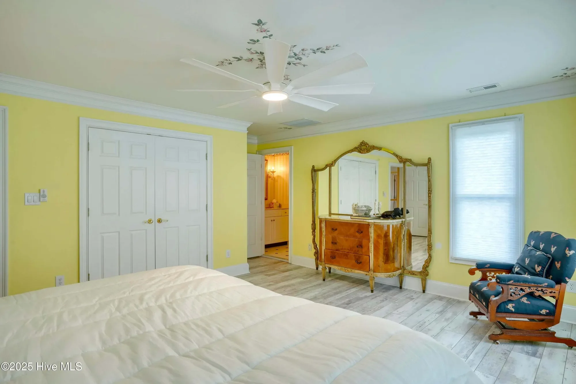 Gallery photo 10