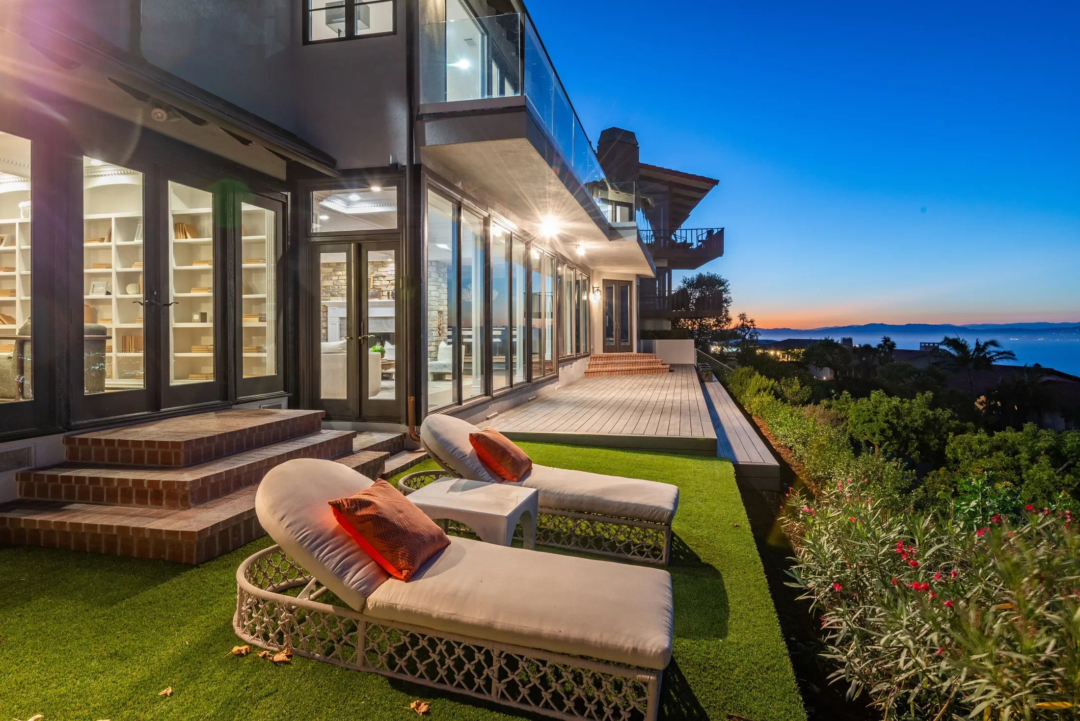 6039 Vía Sonoma , Rancho Palos Verdes, CA 90275, Rolling Hills, California, United States. - Photo 13