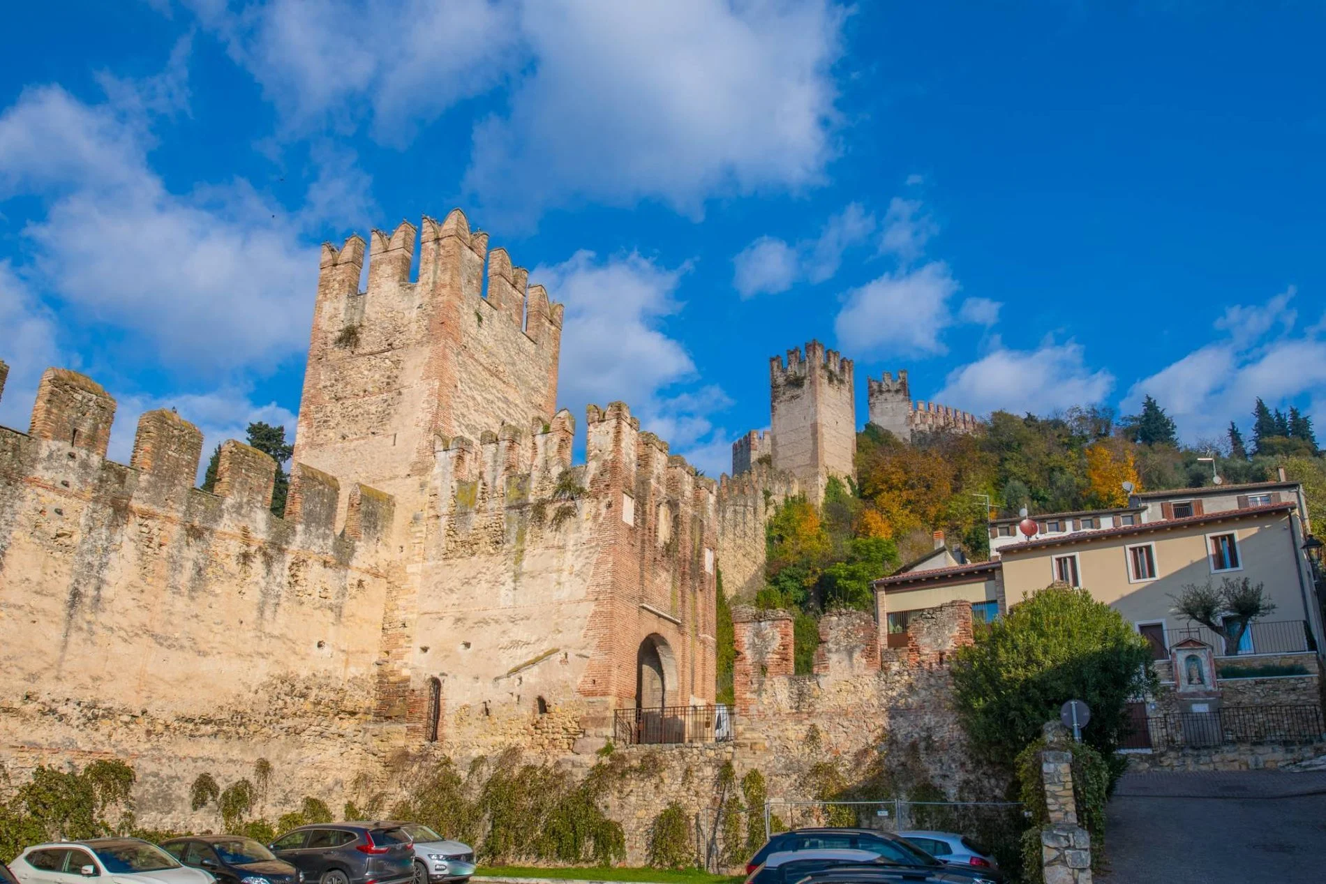 Via Adolfo Mattielli Pittore, Soave, Veneto, Italy. - Photo 3