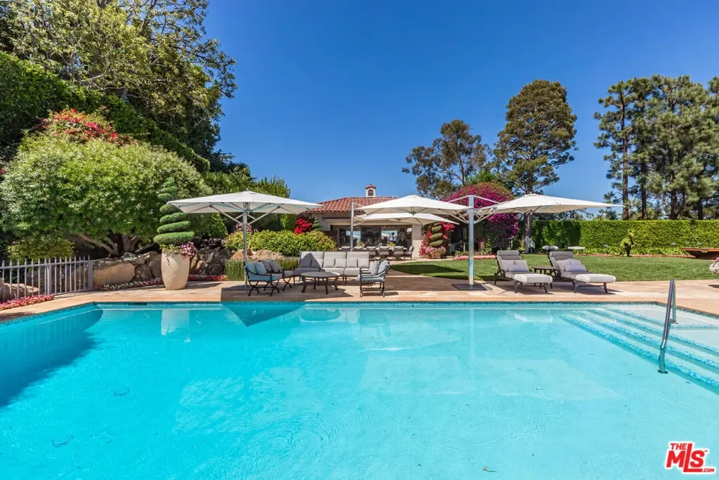 1309 Davies Drive, Beverly Hills, California, United States. - Photo 27
