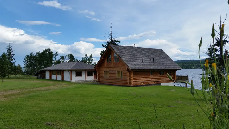 3872 S Cariboo 97 Highway, Lac la Hache, BC, V0K 1T0, CANADA, Lac la Hache, British Columbia, Canada. - Photo 12