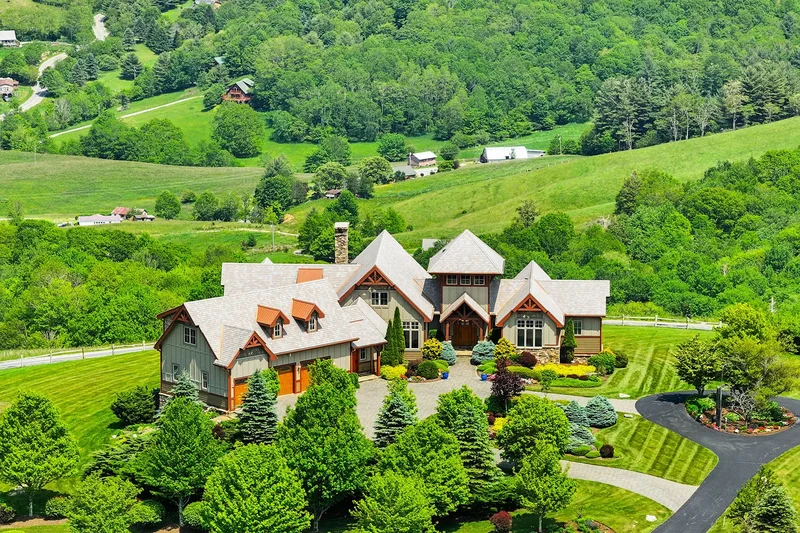 1725 Shawnee Road, Banner Elk, NC 28604, Banner Elk, North Carolina, United States. - Photo 31