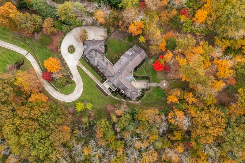 1033 Vaughn Crest Dr , Franklin, TN 37069, Franklin, Tennessee, United States. - Photo 86
