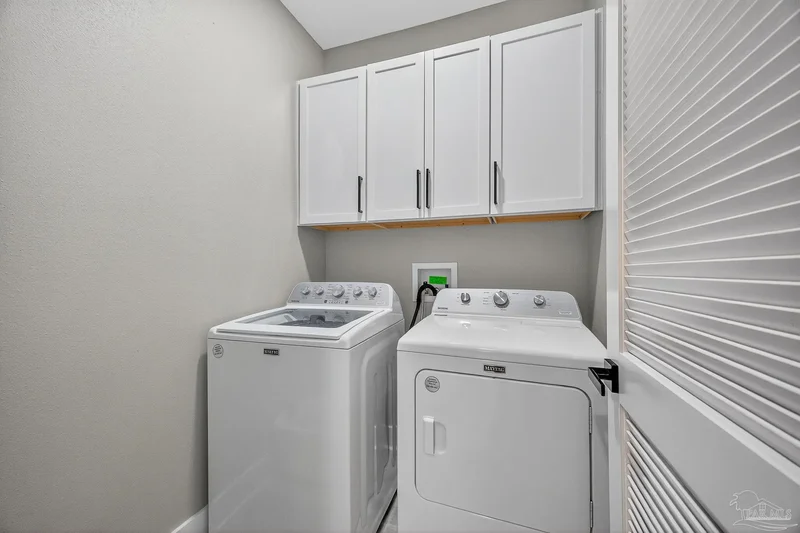 8355 Dudley Ave, Pensacola, FL 32504, Pensacola, Florida, United States. - Photo 37