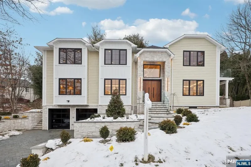 25 Macarthur Avenue, Closter, New Jersey, United States. - Photo 49